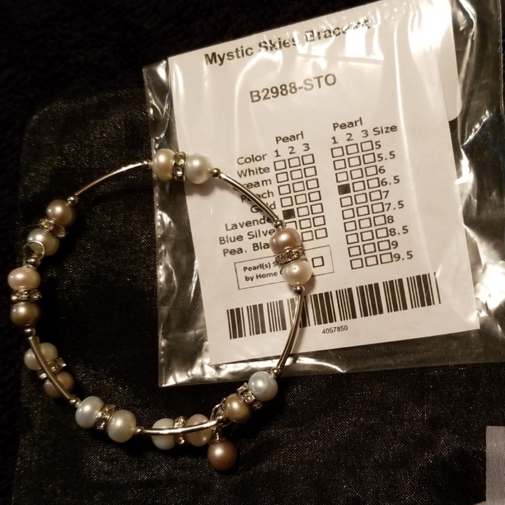 Vantel pearl bracelet